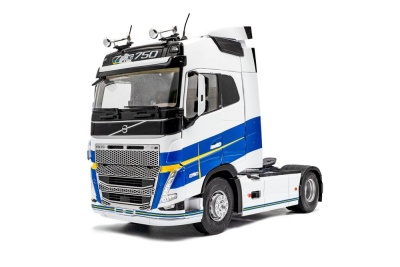 Volvo FH16 Globetrotter XL Zugmaschine 2019 weiß...