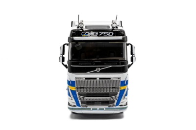 Volvo FH16 Globetrotter XL Zugmaschine 2019 weiß Modellauto 1:24 Solido