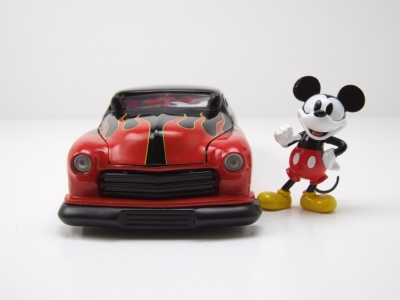 Mercury Coupe 1951 schwarz rot mit Mickey Mouse Figur Modellauto 1:24 Jada Toys