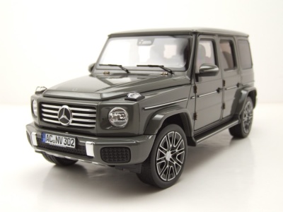 Mercedes G-Klasse G-Modell 2024 classic grau Modellauto...
