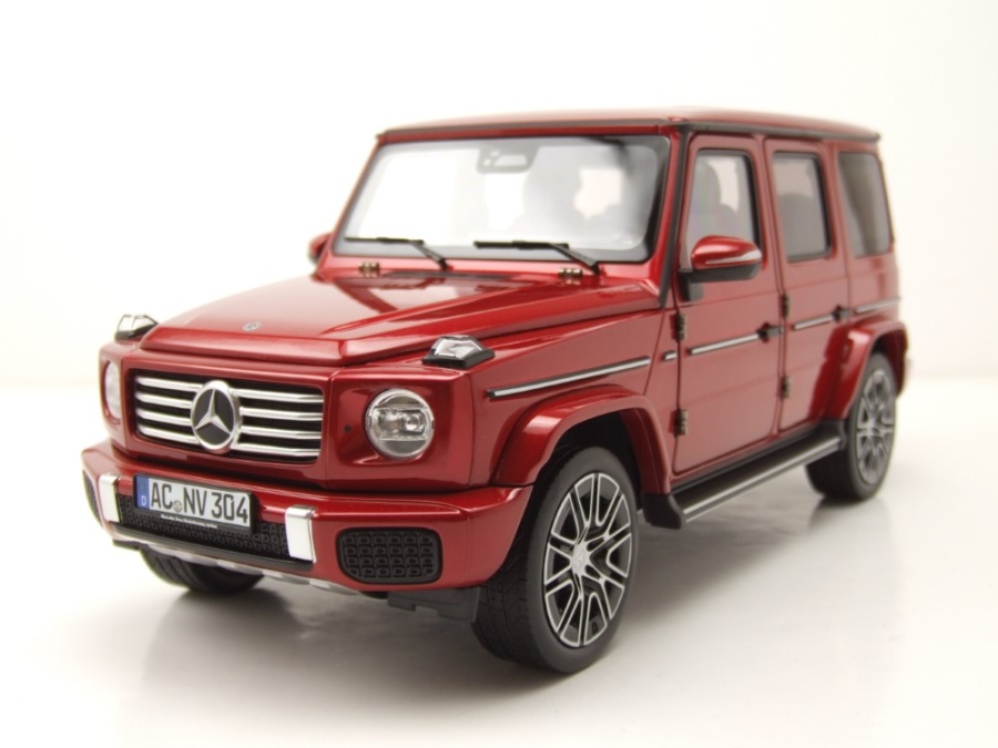 Mercedes G-Klasse G-Modell 2024 hyacinth rot Modellauto 1:18 Norev