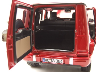 Mercedes G-Klasse G-Modell 2024 hyacinth rot Modellauto 1:18 Norev