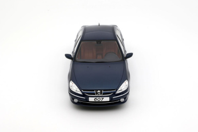 Peugeot 607 3.0 V6 Phase 2 2008 blau Modellauto 1:18 Ottomobile