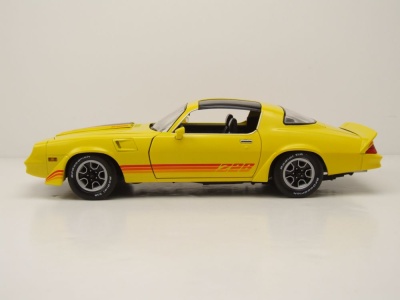 Chevrolet Camaro Z/28 T-Top 1980 gelb Modellauto 1:18 Greenlight Collectibles