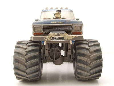 Ford F-250 Monster Truck Bigfoot 1974 blau Dirty Version 66 inch-Reifen Modellauto 1:18 Greenlight Collectibles