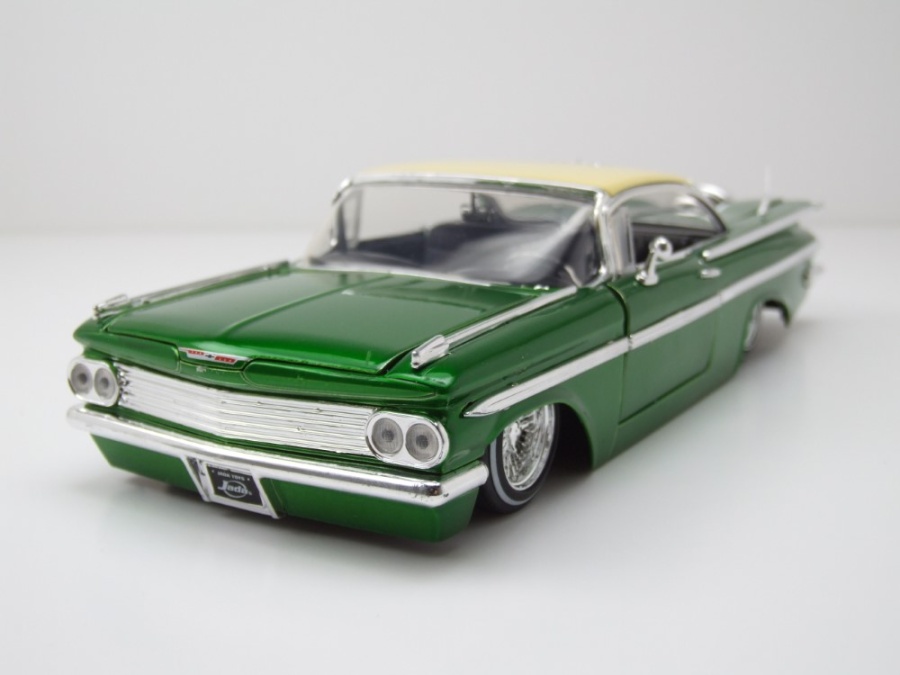ミニカー Jada 1/24 CHEVY IMPALA 1959 Modellauto Chevrolet Impala 1959 grün 1:24 Jada Toys bei