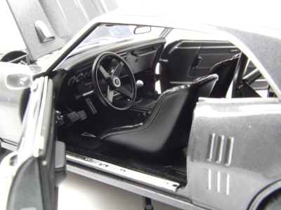 Pontiac Firebird Street Fighter 1968 silber Modellauto 1:18 Acme