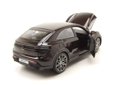 Porsche Macan Turbo E 2024 kupfer metallic Modellauto 1:24 Bburago