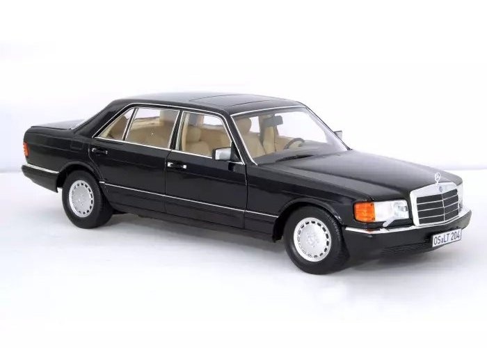 Mercedes 560 SEL S-Klasse W126 1991 schwarz Modellauto 1:18 Norev