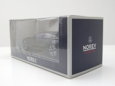 Polestar 5 2025 space schwarz Modellauto 1:43 Norev