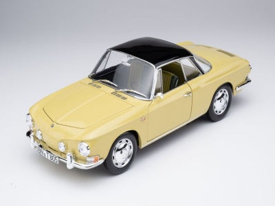 VW Karmann Ghia 1500 Typ 34 1961 gelb schwarz Modellauto 1:18 Norev