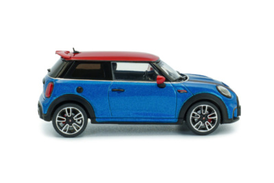 Mini Cooper John Cooper Works 2023 blau metallic Modellauto 1:43 Solido