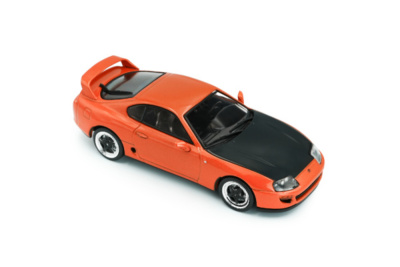 Toyota Supra Custom MK4 2001 orange Modellauto 1:43 Solido