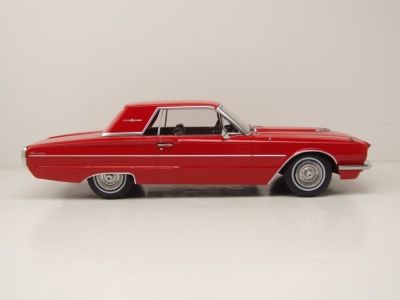 Ford Thunderbird Hardtop Coupe 1966 rot Modellauto 1:18 KK Scale