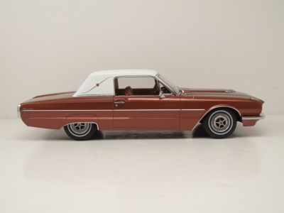 Ford Thunderbird Hardtop Landau Coupe 1966 kupfer metallic weiß Modellauto 1:18 KK Scale