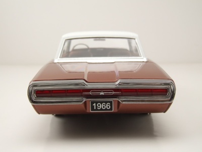 Ford Thunderbird Hardtop Landau Coupe 1966 kupfer metallic weiß Modellauto 1:18 KK Scale