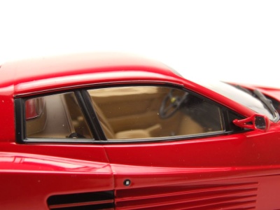 Ferrari Testarossa 1986 rot beiges Interieur Modellauto 1:18 KK Scale