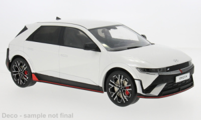 Hyundai IONIQ 5 N 2024 weiß Modellauto 1:18 MCG