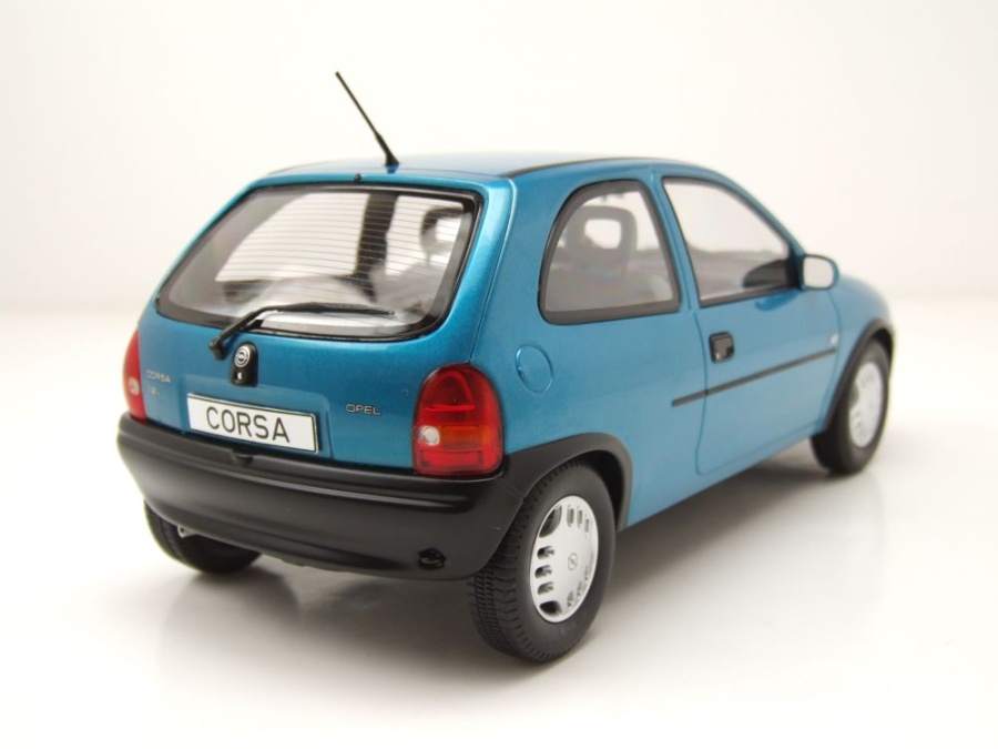Modellauto Opel Corsa B 1993 türkis metallic 1:18 MCG bei