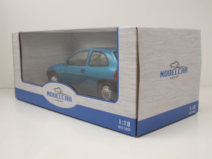 Modellauto Opel Corsa B 1993 türkis metallic 1:18 MCG bei