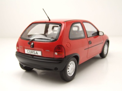 Opel Corsa B 1993 rot Modellauto 1:18 MCG