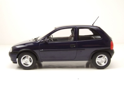 Opel Corsa B Atlanta 1993 dunkelblau metallic Modellauto 1:18 MCG