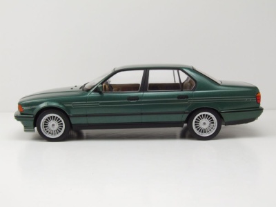 BMW Alpina B11 3,5 1992 dunkelgrün metallic Modellauto 1:18 MCG