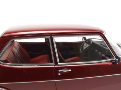 Saab 99 EMS 1977 dunkelrot Modellauto 1:18 MCG