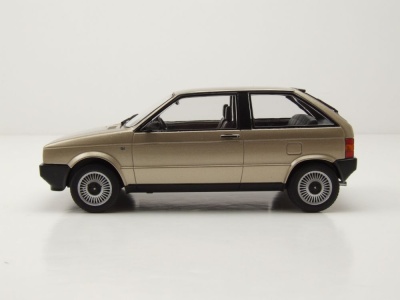 Seat Ibiza I 1984 beige metallic Modellauto 1:24 Whitebox