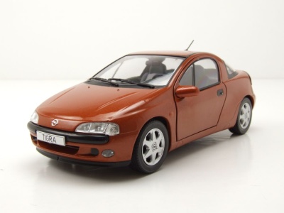 Opel Tigra 1994 kupfer Modellauto 1:24 Whitebox