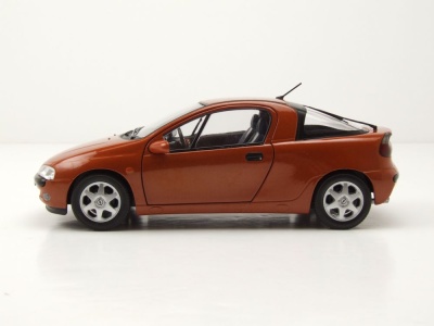 Opel Tigra 1994 kupfer Modellauto 1:24 Whitebox