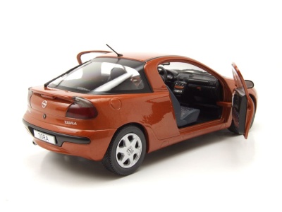 Opel Tigra 1994 kupfer Modellauto 1:24 Whitebox