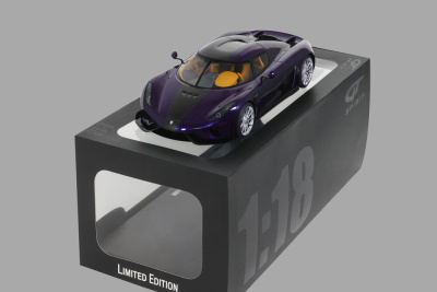 Koenigsegg Regera 2025 lila Modellauto 1:18 GT Spirit