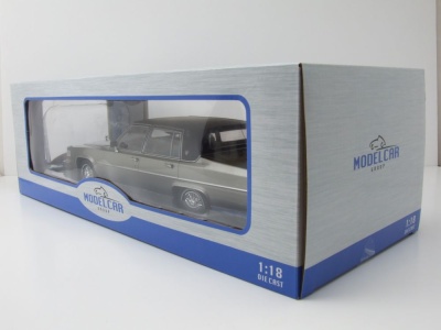 Cadillac Fleetwood Brougham 1982 grau metallic Modellauto 1:18 MCG