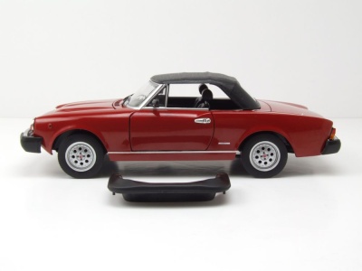 Fiat 124 Pininfarina Spidereuropa 1982 rot Modellauto 1:18 Touring Modelcars