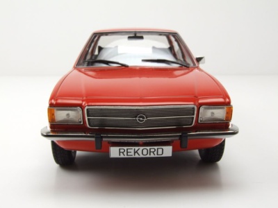 Opel Rekord D 1972 rot Modellauto 1:18 MCG