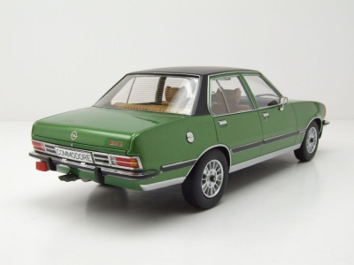Opel Commodore B 1972 grün metallic Modellauto 1:18 MCG