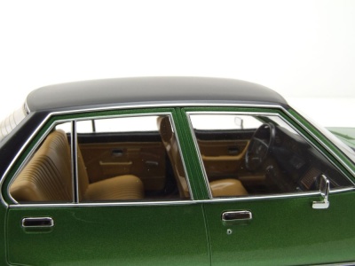 Opel Commodore B 1972 grün metallic Modellauto 1:18 MCG
