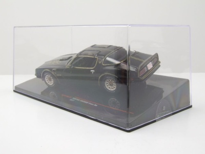 Pontiac Firebird Trans Am 1977 schwarz Modellauto 1:43 ixo models