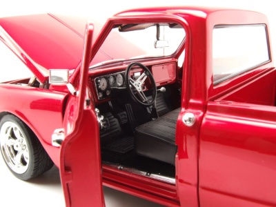 Chevrolet C-10 Custom Showtime Pick Up 1967 rot Modellauto 1:18 Acme