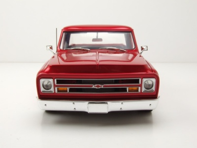 Chevrolet C-10 Custom Showtime Pick Up 1967 rot Modellauto 1:18 Acme