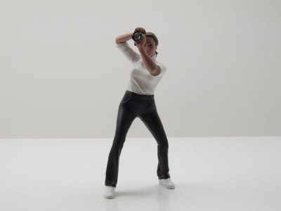 Figur Photographers 2 Frau schwarze Hose für 1:18...