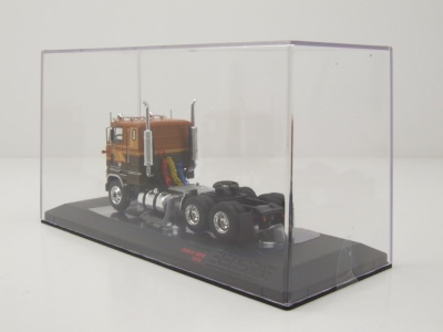 Ford COE 9000 Zugmaschine braun Modellauto 1:64 ixo models