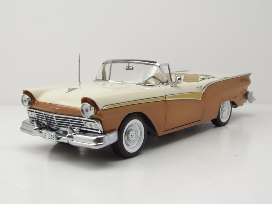 Ford Fairlane 500 Skyliner 1957 bronze weiß Modellauto 1:18 Sun Star