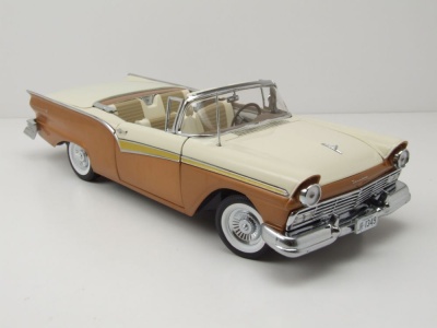 Ford Fairlane 500 Skyliner 1957 bronze weiß Modellauto 1:18 Sun Star
