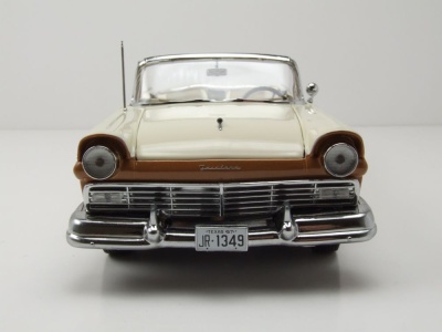 Ford Fairlane 500 Skyliner 1957 bronze weiß Modellauto 1:18 Sun Star