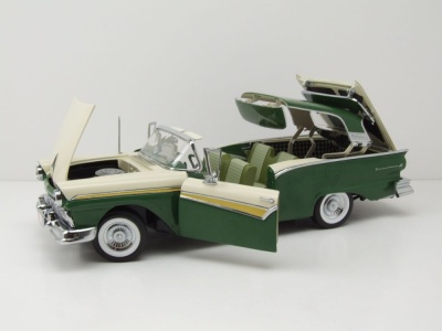 Ford Fairlane 500 Skyliner 1957 grün weiß Modellauto 1:18 Sun Star