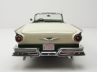 Ford Fairlane 500 Skyliner 1957 grün weiß Modellauto 1:18 Sun Star