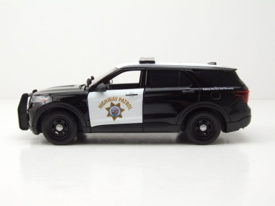 Ford Police Interceptor Utility 2022 schwarz weiß Modellauto 1:24 Motormax