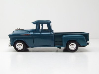 Chevrolet 3100 Stepside Pick Up 1957 blau Modellauto 1:24 Motormax